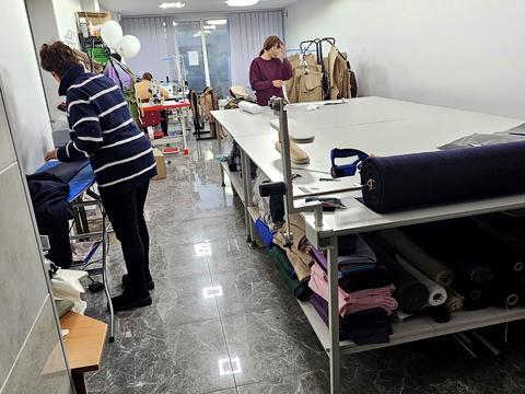 комерційна за адресою Григорія Гуляницького вул. (Московська), 35-В