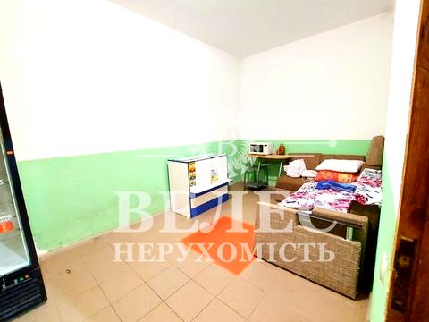 коммерческая по адресу Гетьманська ул., 9