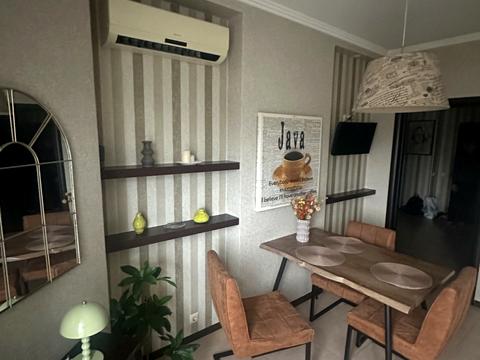 квартира за адресою Олександра Мишуги вул., 2