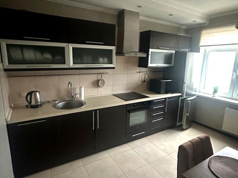 квартира за адресою Олександра Мишуги вул., 2