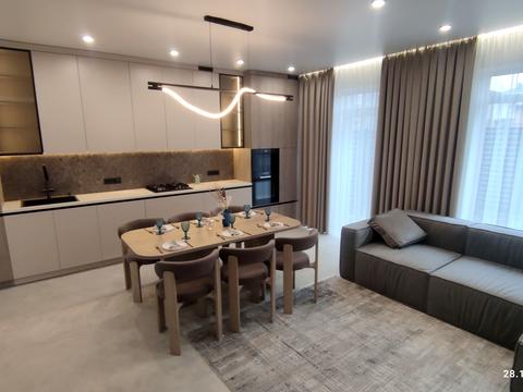 будинок за адресою Дружби бульв.