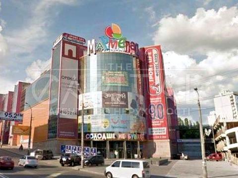 комерційна за адресою Борщагівська вул., 154