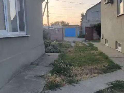 будинок за адресою Миру