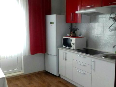 квартира за адресою Академіка Глушкова просп., 9-Є