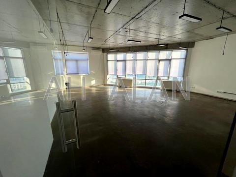 коммерческая по адресу Большая Васильковская ул. (Красноармейская), 72