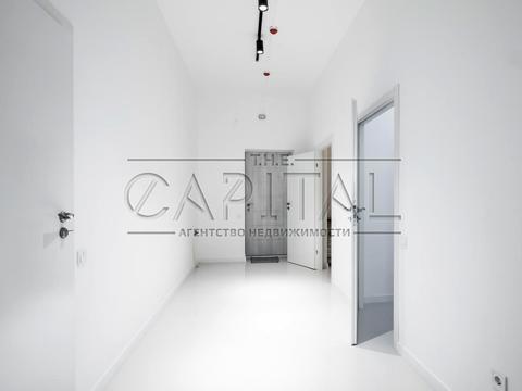 комерційна за адресою Кловський узвіз, 7