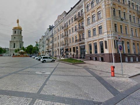 комерційна за адресою Київ, Владимирская, 1