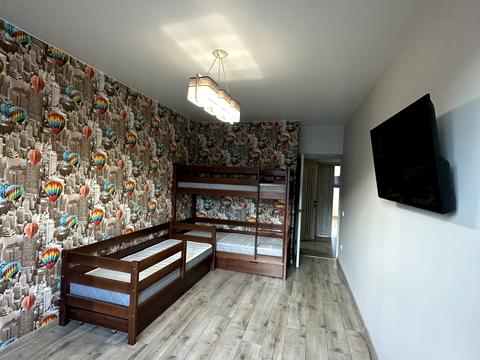 квартира за адресою Хіміків вул., 24