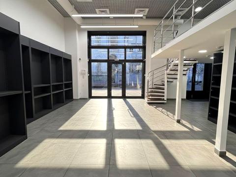 коммерческая по адресу Ангелів пл. (Стефана Яворського), 1