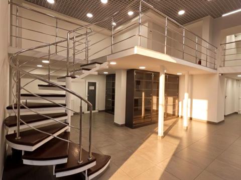 коммерческая по адресу Ангелів пл. (Стефана Яворського), 1