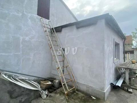 дом по адресу Помаранчева