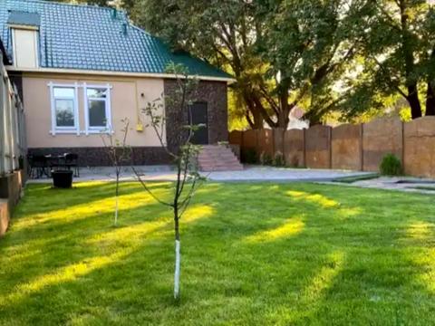 будинок за адресою Полковника Горленка вул. (Революційна), 29