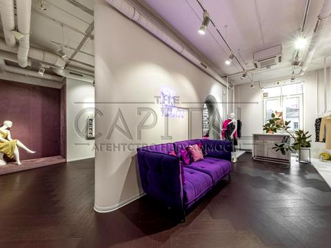 комерційна за адресою Євгена Коновальця вул. (Щорса), 34-А