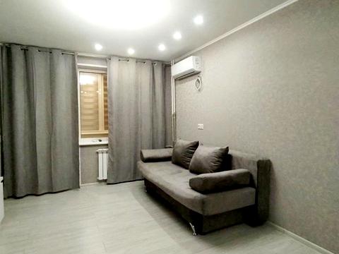 квартира по адресу Менахем-Мендл Шнеерсона ул. (Мініна), 1