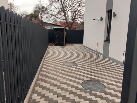 будинок за адресою Івана Багряного вул.