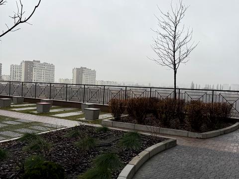 комерційна за адресою Михайла Максимовича вул. (Онуфрія Трутенка), 24-Г