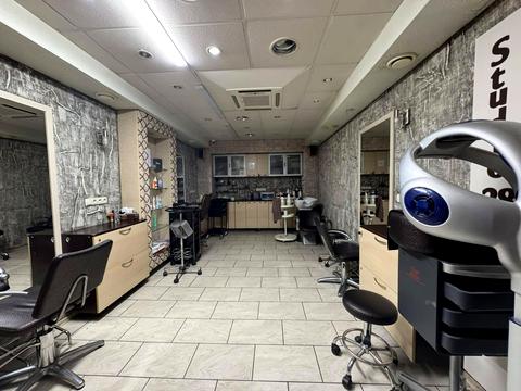 комерційна за адресою Академіка Корольова вул., 28