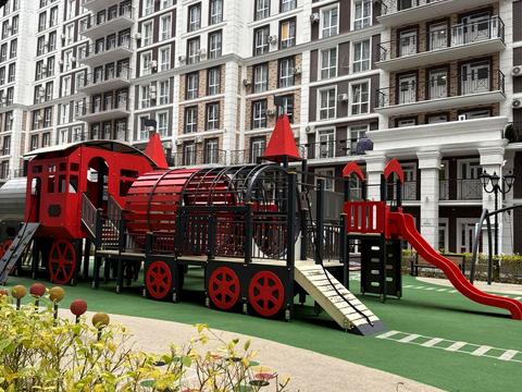 комерційна за адресою Михайла Максимовича вул. (Онуфрія Трутенка), 24-Г