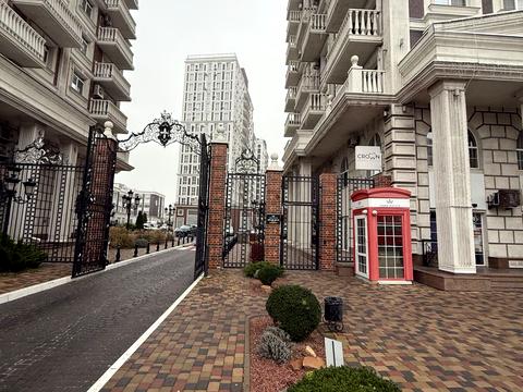 комерційна за адресою Михайла Максимовича вул. (Онуфрія Трутенка), 24-Г