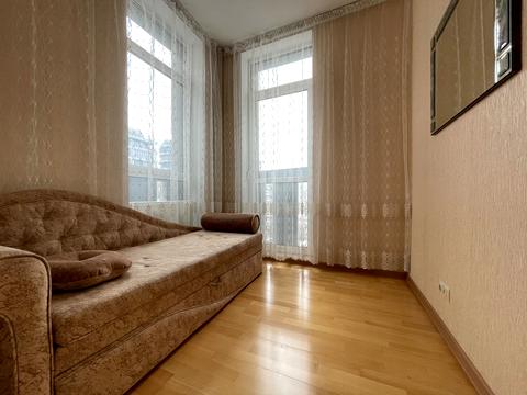 квартира за адресою Андрія Верхогляда вул. (Михайла Драгомирова), 5