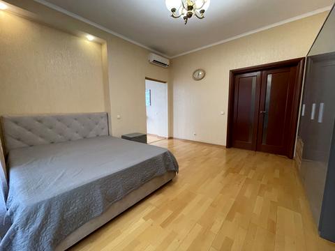 квартира за адресою Андрія Верхогляда вул. (Михайла Драгомирова), 5