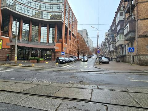 коммерческая по адресу Полтавская ул., 10