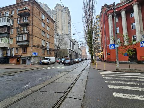 коммерческая по адресу Полтавская ул., 10