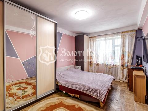 квартира за адресою Ореста Левицького вул. (Академіка Курчатова), 3-А