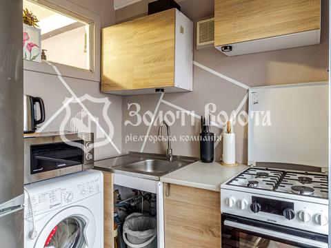 квартира за адресою Ореста Левицького вул. (Академіка Курчатова), 3-А