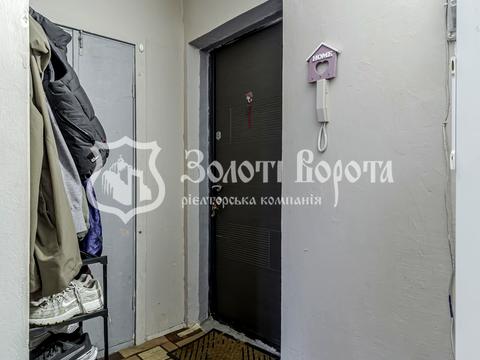 квартира за адресою Ореста Левицького вул. (Академіка Курчатова), 3-А