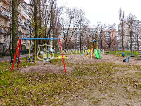 квартира за адресою Ореста Левицького вул. (Академіка Курчатова), 3-А