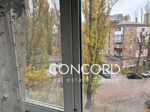 квартира за адресою Академіка Доброхотова вул., 6