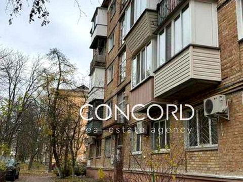 квартира за адресою Академіка Доброхотова вул., 6