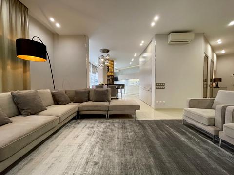 квартира за адресою Андрія Верхогляда вул. (Михайла Драгомирова), 20