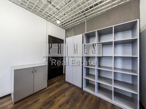 комерційна за адресою Лесі Українки бульв., 7-А