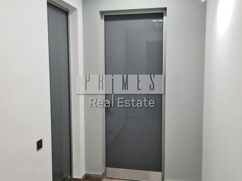 комерційна за адресою Інститутська вул., 16