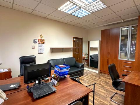 комерційна за адресою Херсонська вул., 9-А