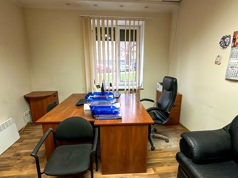 комерційна за адресою Херсонська вул., 9-А