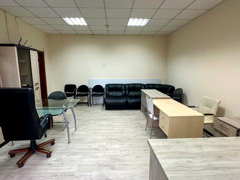 комерційна за адресою Херсонська вул., 9-А