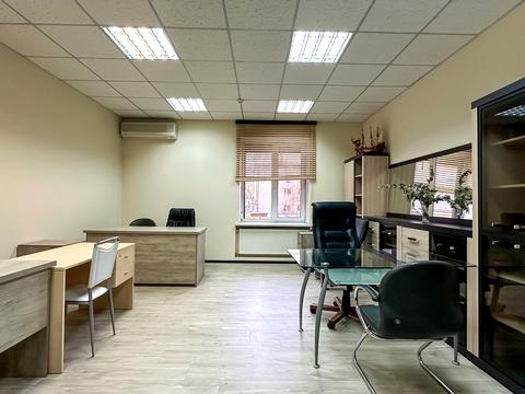 комерційна за адресою Херсонська вул., 9-А