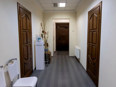 комерційна за адресою Херсонська вул., 9-А