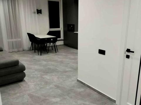 квартира за адресою Хіміків вул., 28, к.1-6