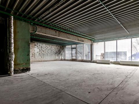 комерційна за адресою Машинобудівна вул., 41