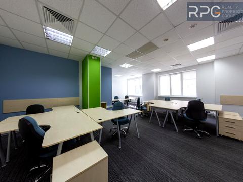 комерційна за адресою Польова вул., 24д