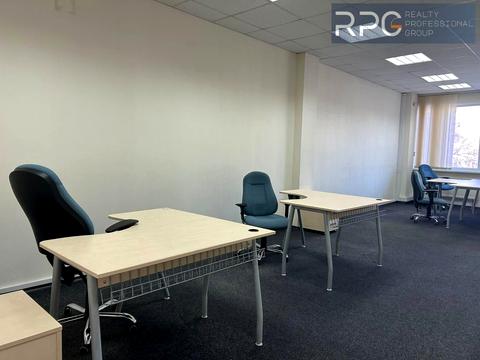 комерційна за адресою Польова вул., 24д