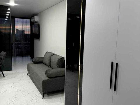 квартира за адресою Олега Мудрака вул. (Генерала Наумова), 1-Б