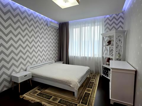 квартира за адресою Дніпровська набережна вул., 14-А