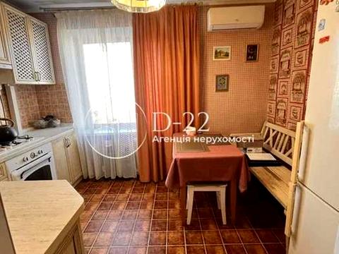 квартира по адресу Героев Днепра ул., 20-Б