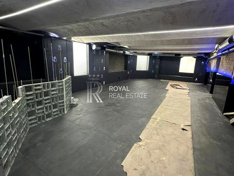 комерційна за адресою Басейна вул., 12