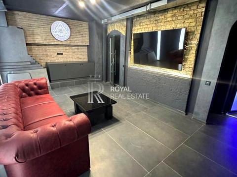 комерційна за адресою Басейна вул., 12